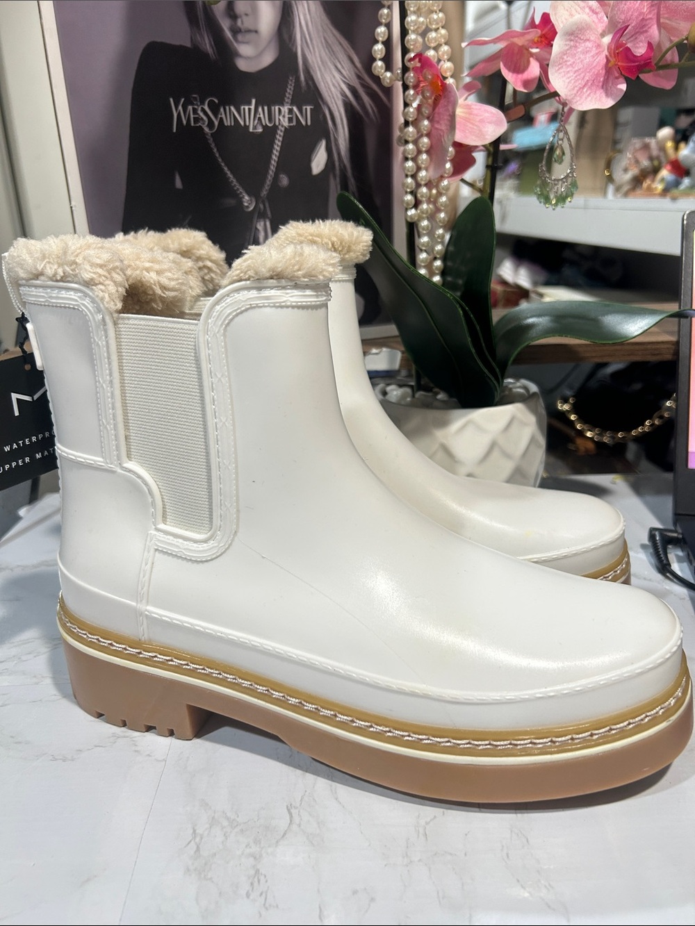 Marc Fisher Cream Waterproof Lug Sole Boots Size 10 NWT